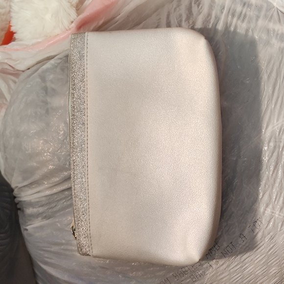 ipsy cosmetic bag - Picture 1 of 3